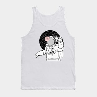 Cute astronaut with flower waving Tank Top